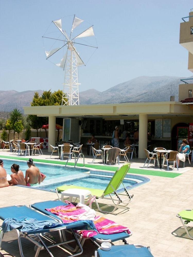 Nikos Hotel Malia  Exterior photo
