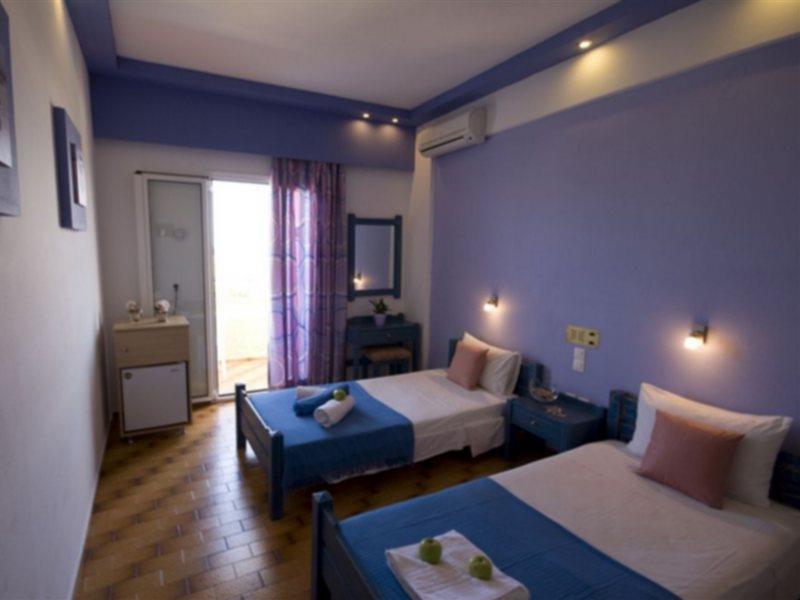 Nikos Hotel Malia  Exterior photo