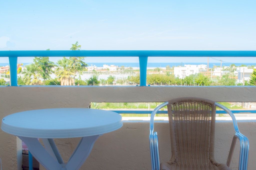 Nikos Hotel Malia  Exterior photo