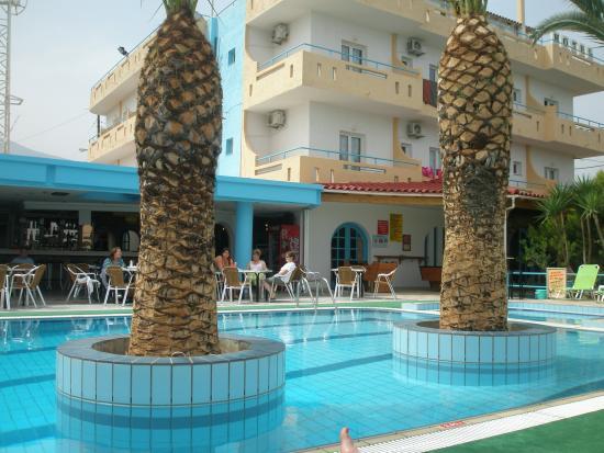Nikos Hotel Malia  Exterior photo